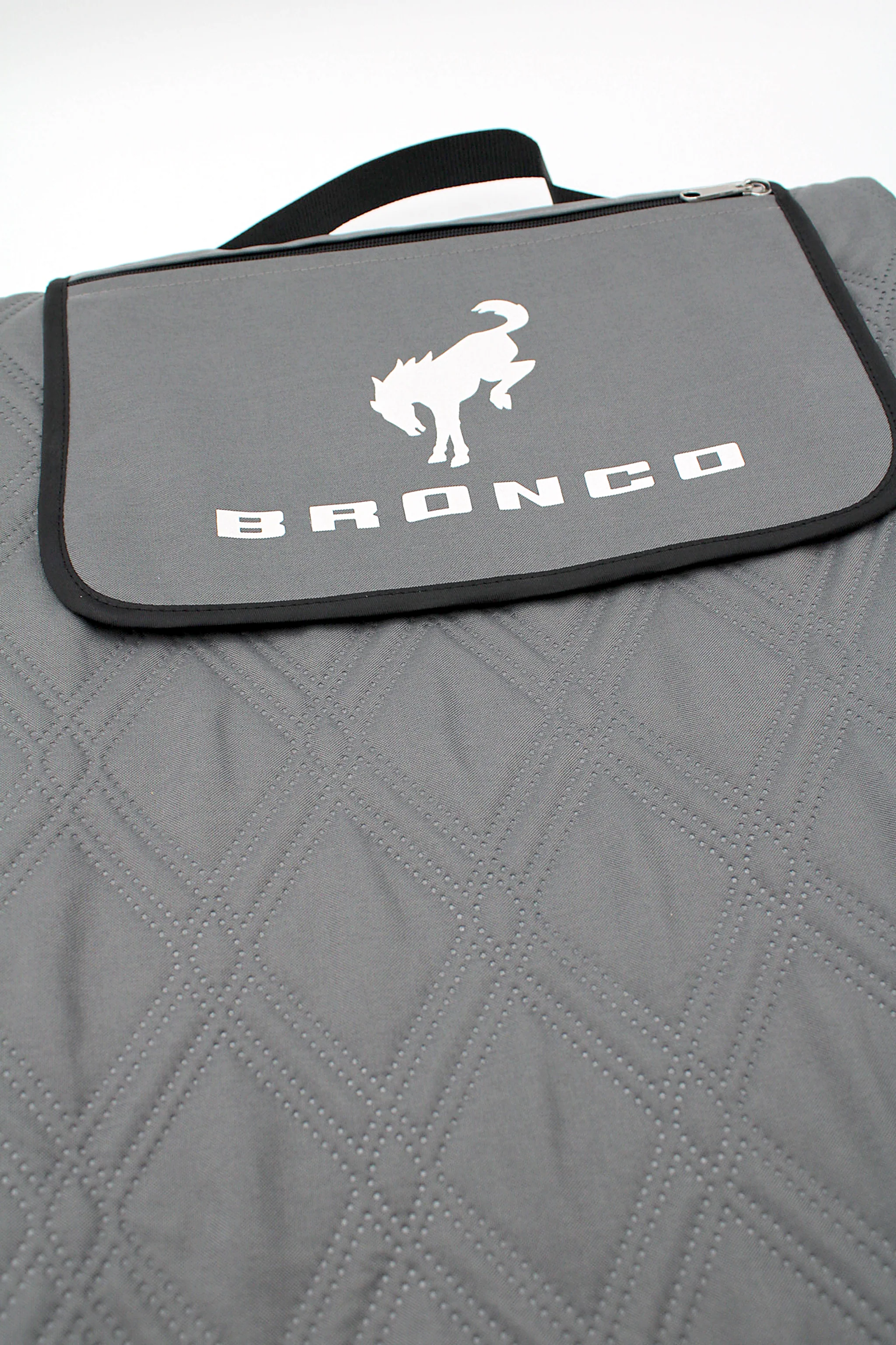 MoTLEY Industries - Bronco 72 In x 60 In Woven Water-Resistant Utility Blanket - Image 4