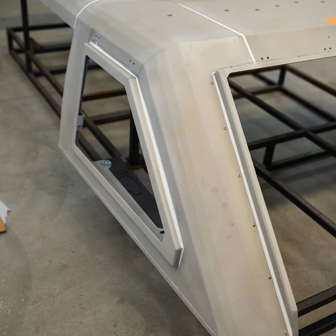 Four Door Bronco Slantback Hardtop - Image 14